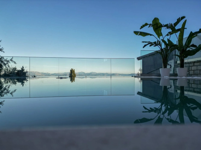 3 Bedrooms Luxury Villa