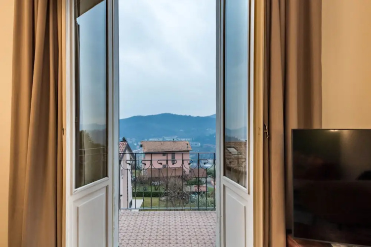 JOIVY Fabulous Apartments In Cernobbio