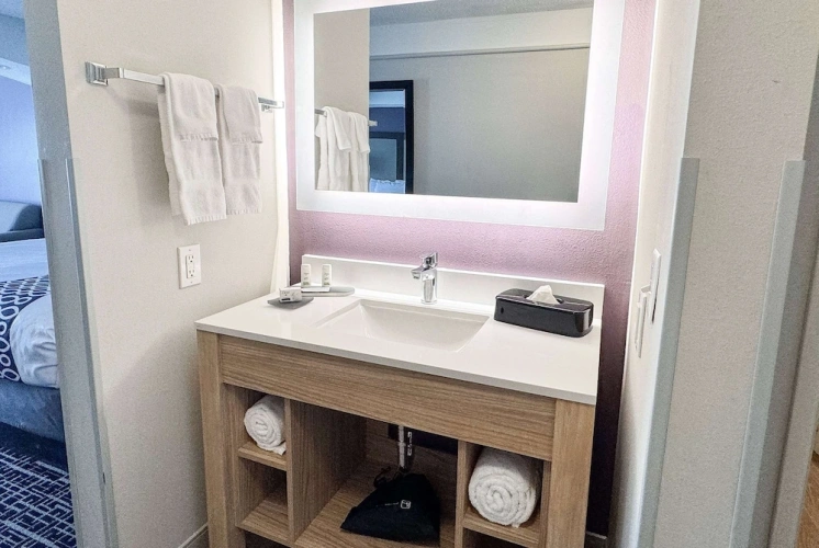 2 Bedrooms Executive Suite