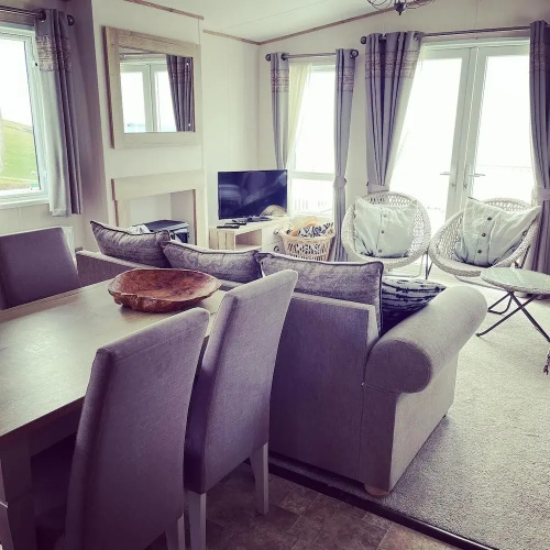 Seaview,sleeps 4to6,pet Friendly, Parking
