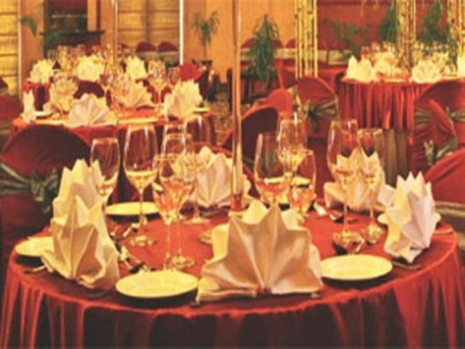 The Hotel Hindusthan InternationalOver view