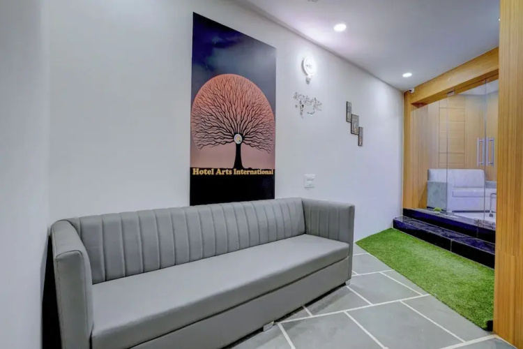 Hotel Arts International
