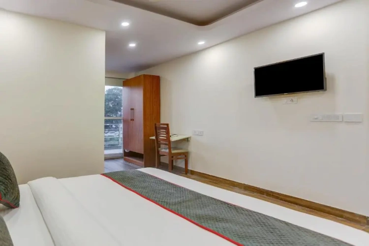 Classic Triple room