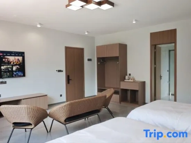 Deluxe Family room