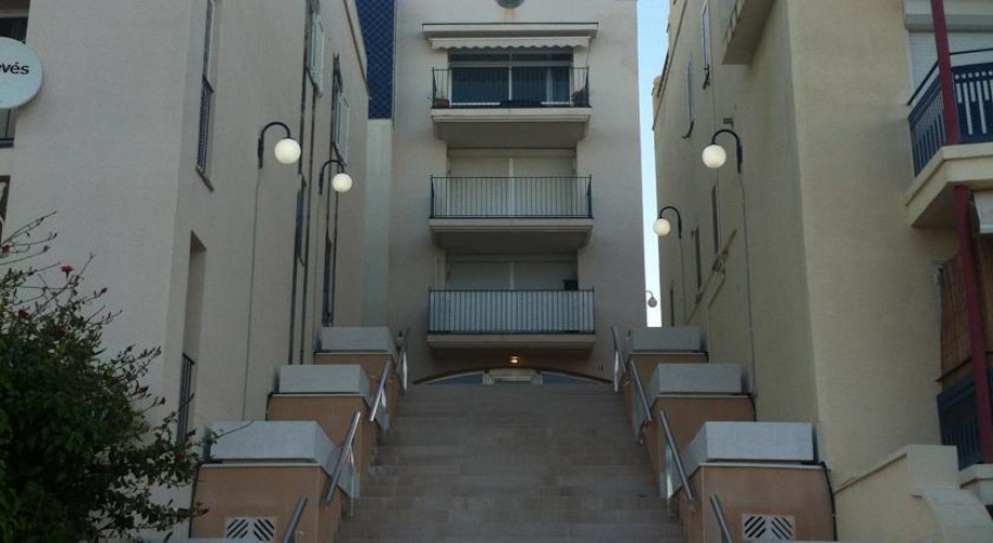 La Marina Aiguadolç Sitges HUTB-007211