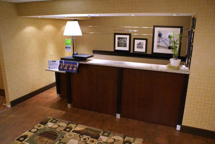 Spark by Hilton Tampa Brandon