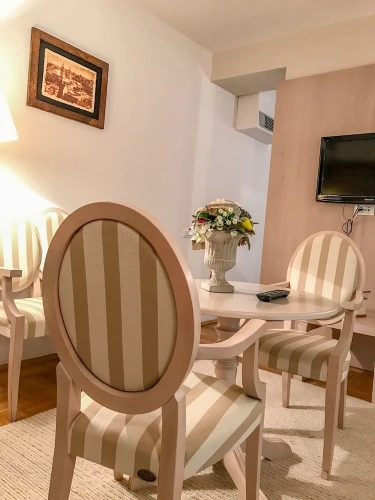 Deluxe Suite with balcony