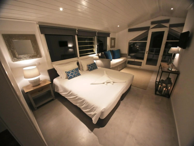 Manta Ray Lodge
