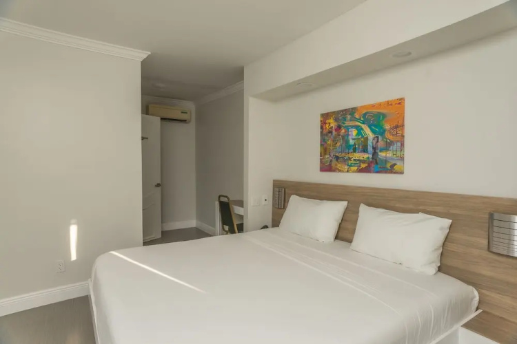 The Biscayne Hotel