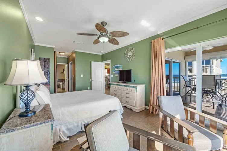 Riviera Dunes 501