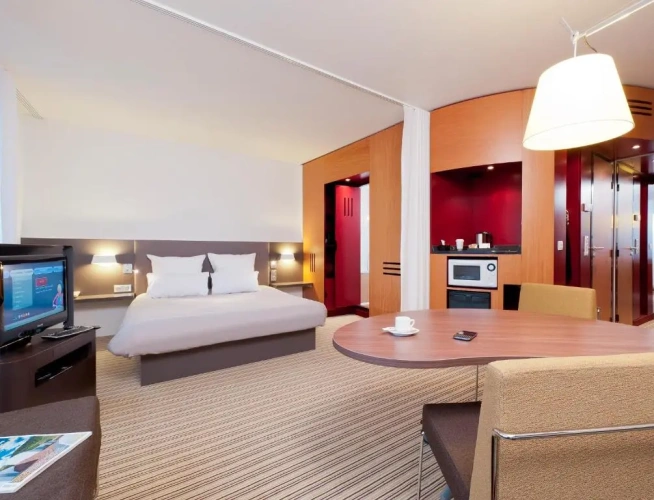 Double Suite