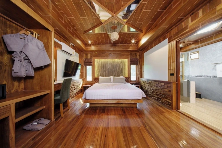 Deluxe Villa