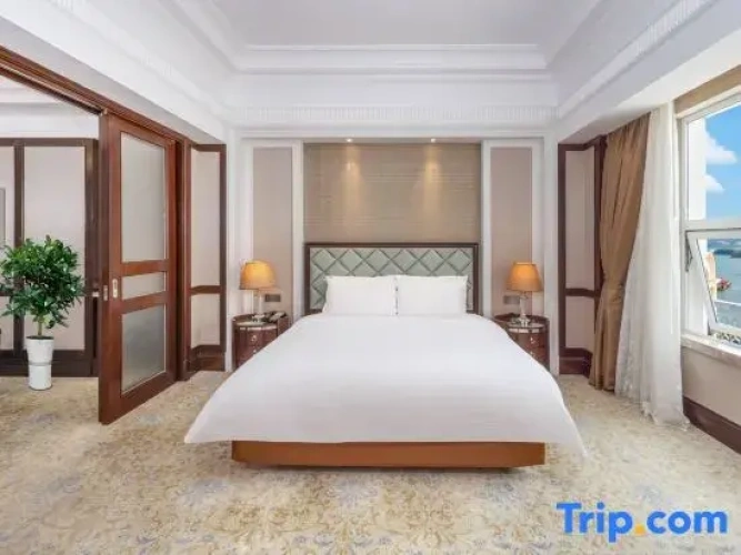 Executive Double Suite