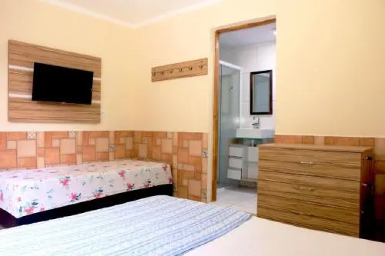 Hostel Jolly Roger
