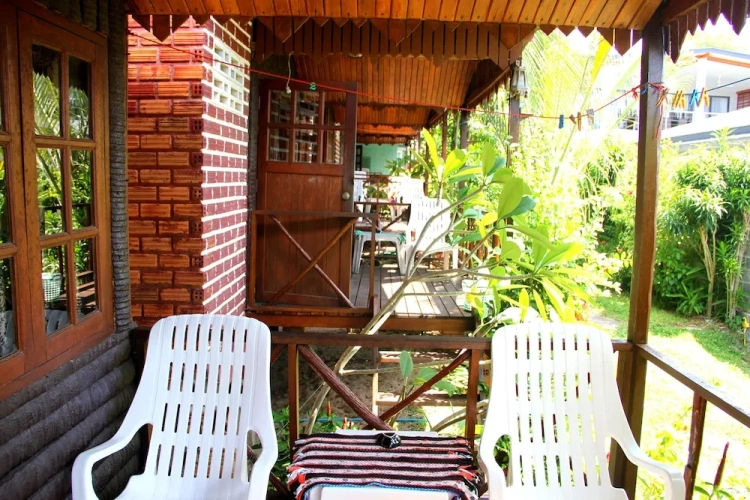 Deluxe Bungalow