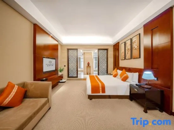 Deluxe Double Suite