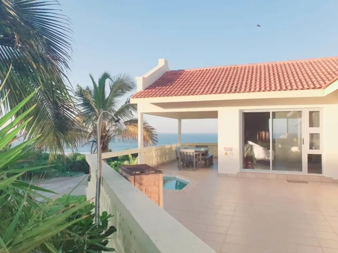 4 Bedrooms Family Villa