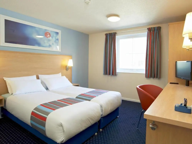 ibis budget Dundee Camperdown Hotel