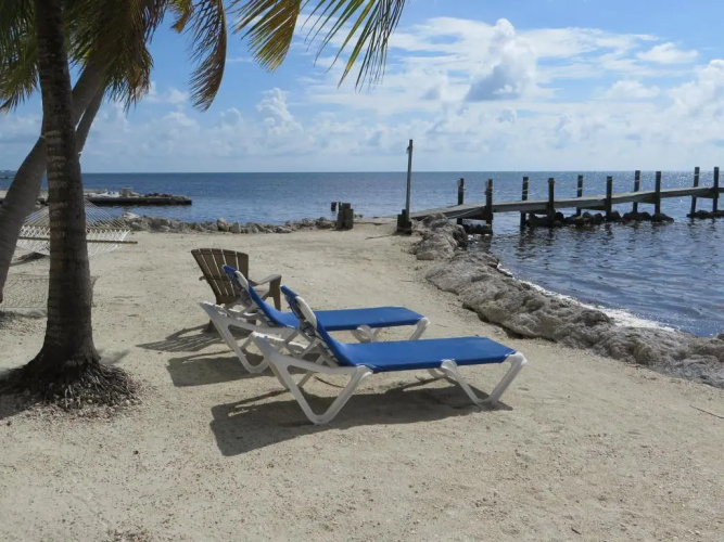 White Sands Inn
