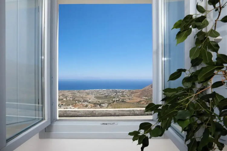 Bluewhite Suites & Villa Santorini