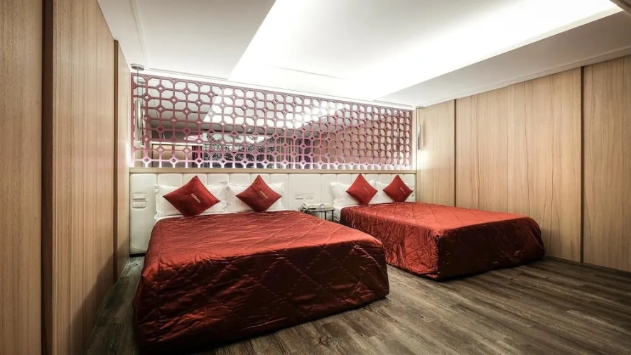 Standard Quadruple room