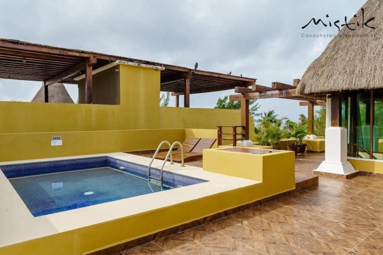 2 Bedrooms Premium Penthouse room with balcony