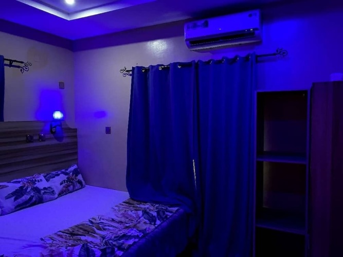 Comfort room