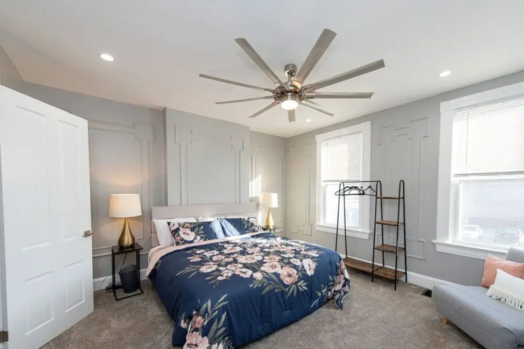 The Incline Suite 2