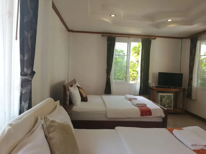Lay de Bua Resort