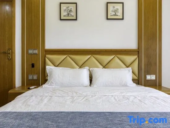 2 Bedrooms Suite