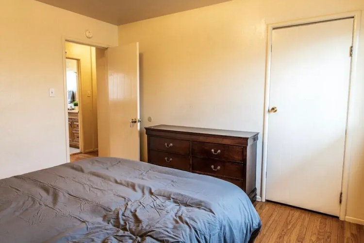 Cozy Richmond Two Bedroom