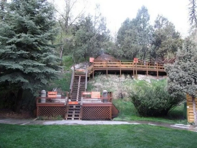 Standard Quadruple room with view