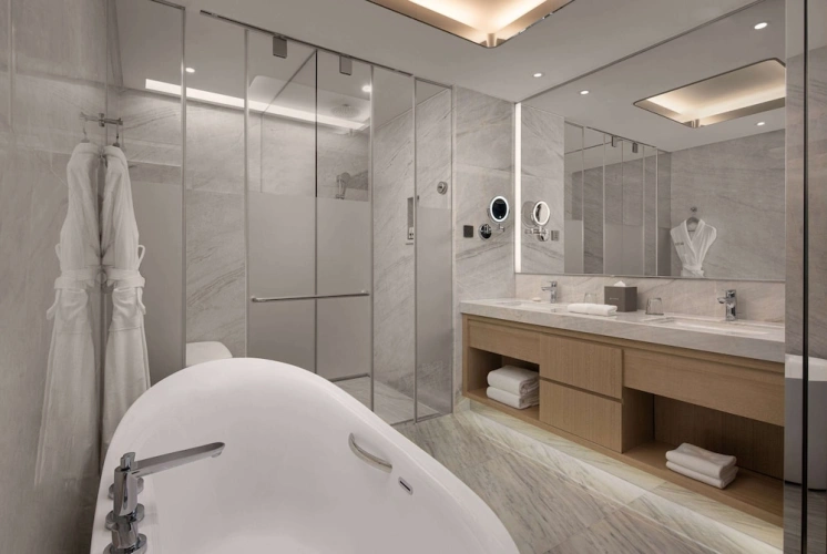 Executive Double room with lake view