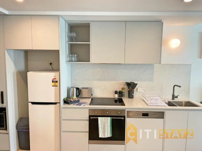 2 Bedrooms Apartment