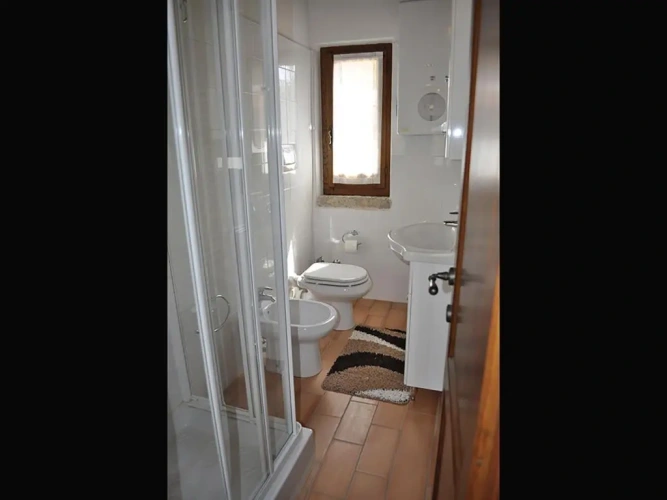 3 Bedrooms Cottage