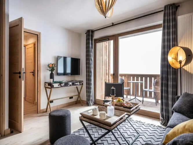 Apartment in Fornelet With Ski-in/ski-out Access
