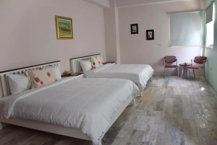 Deluxe Quadruple room