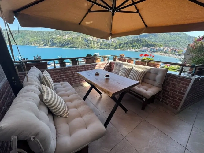 2 Bedrooms Classic room with garden view