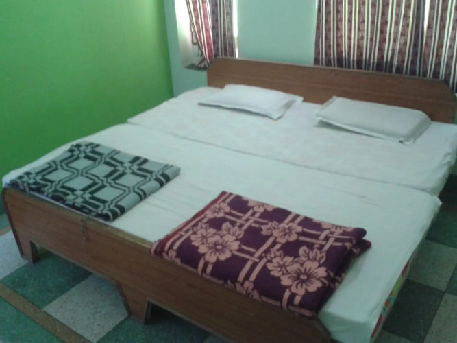 Shiva Guest House