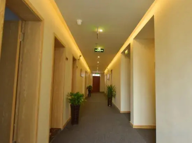 Enjoy Hotel