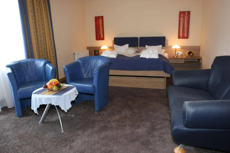Hotel Lenauhof