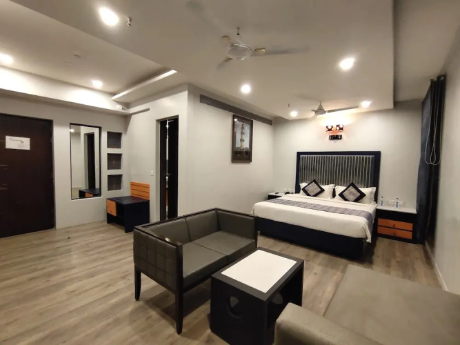 Regenta Inn, Vadodara