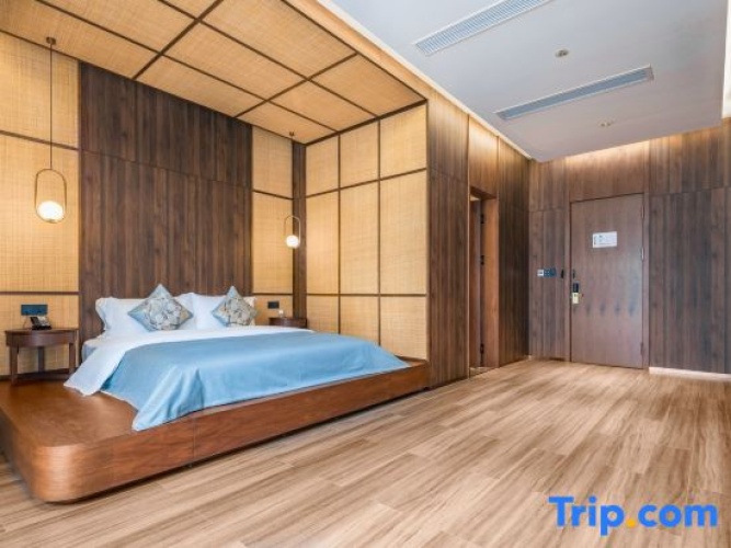 Standard Double room with courtyard view