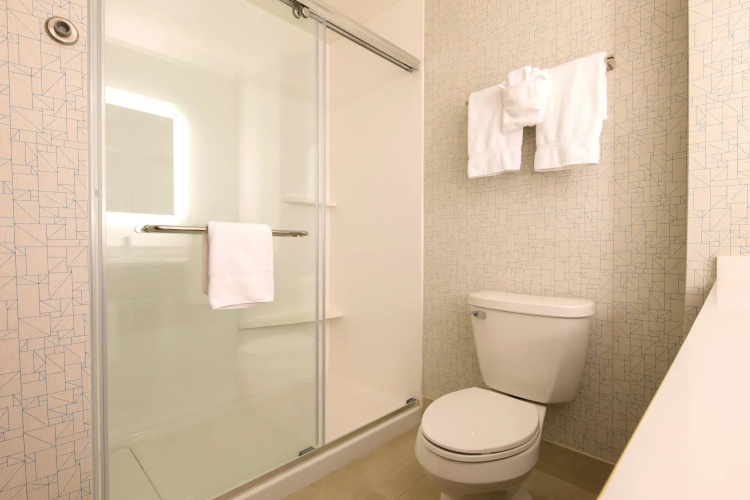 Holiday Inn Express & Suites Port Huron by IHG