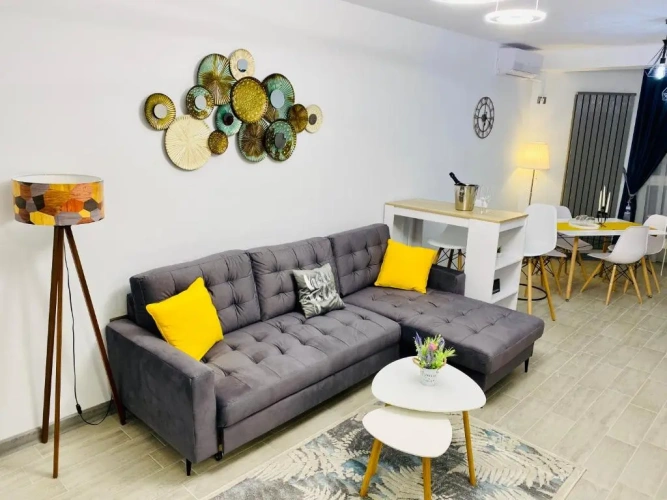 1 Bedroom Apartment