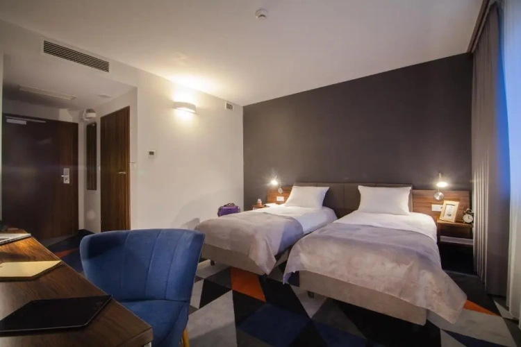 Twin room