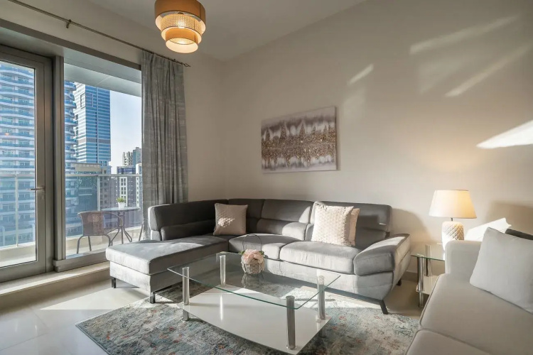 Stunning flat with balcony in Sparkle Tower