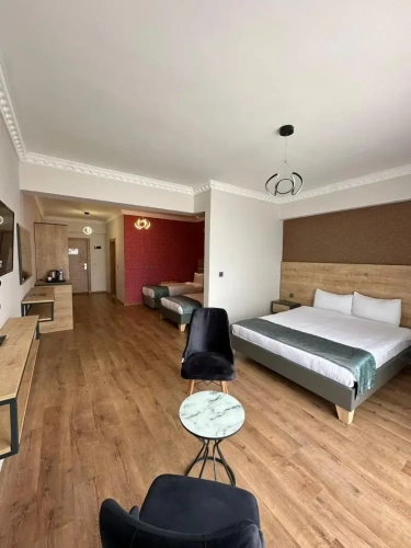Presidential room