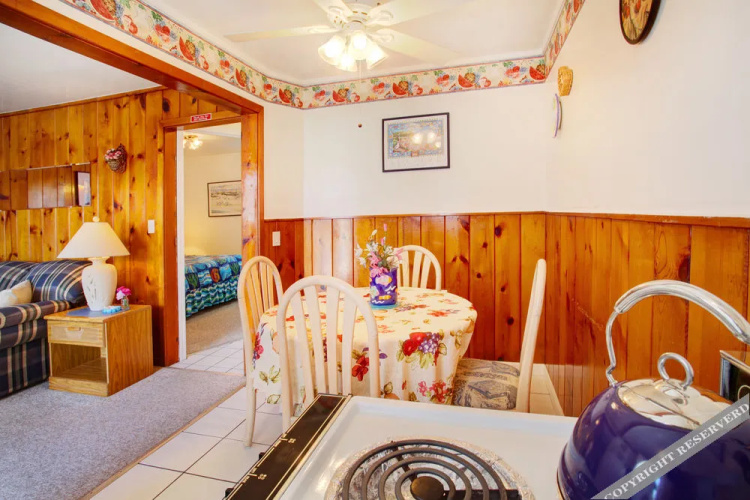 Paradise Suites & Rentals