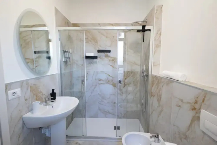[Modern] 2BR/2BA • Metro Access • 12min Duomo